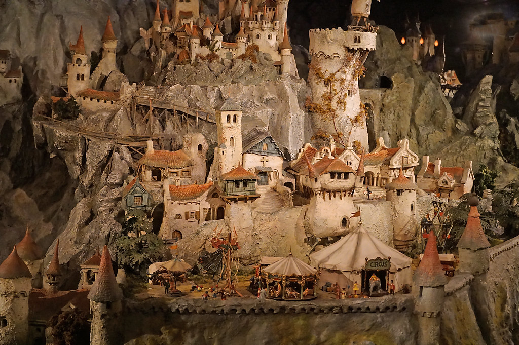 Diorama detail 2