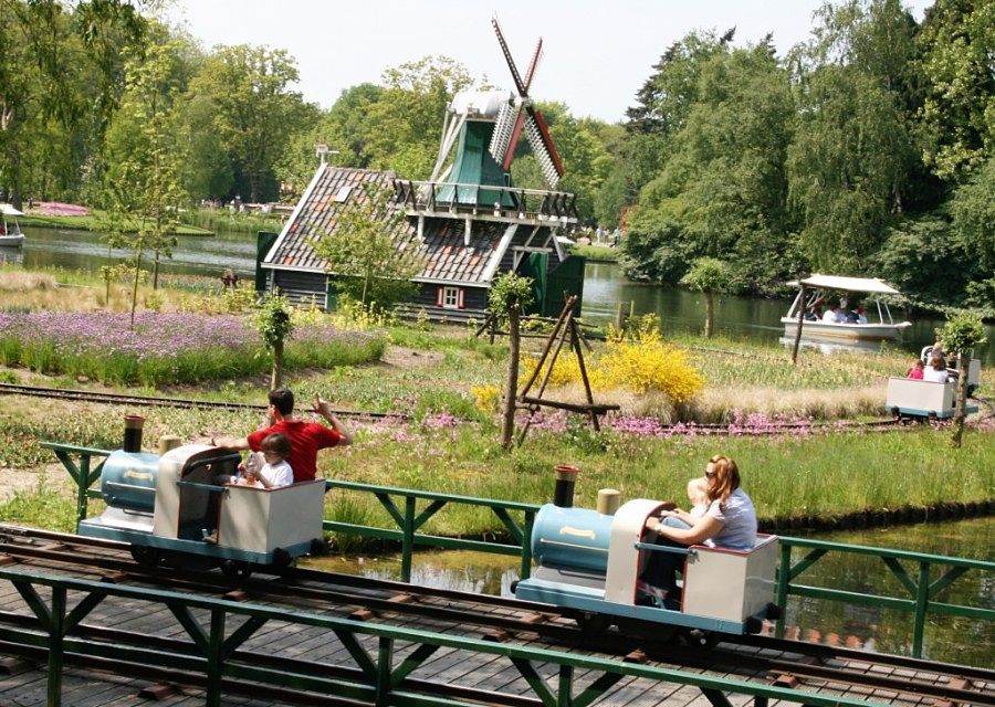 Kinderspoor detail 2