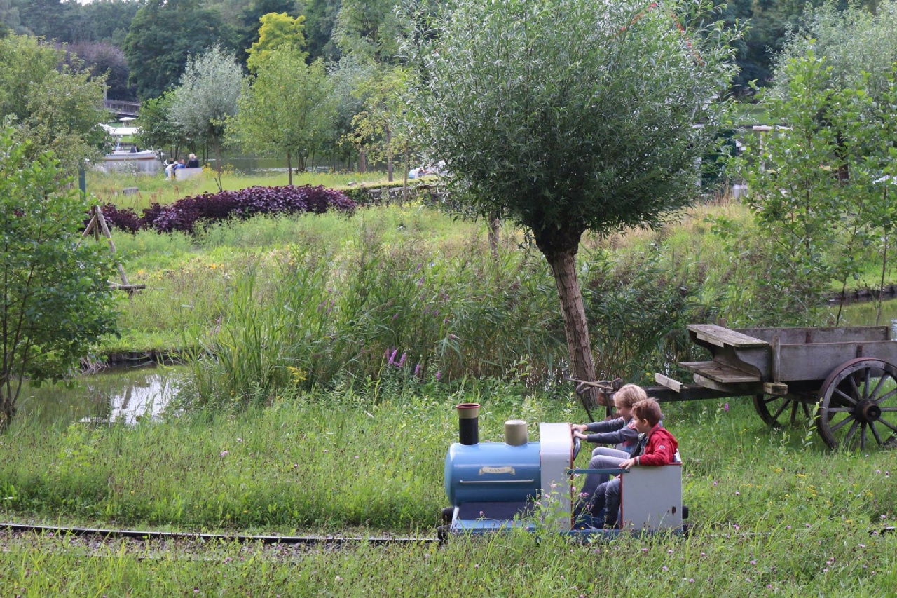 Kinderspoor detail 3