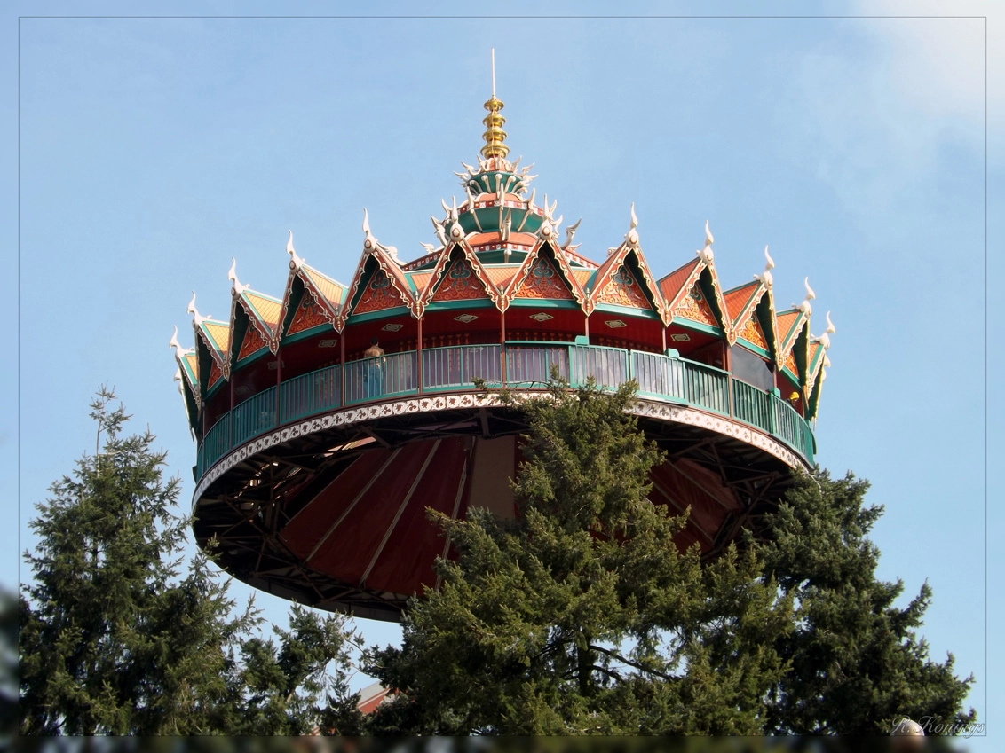 Pagode vanuit de lucht